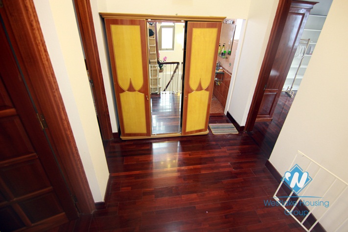 A 4 bedroom house for rent in Au Co, Tay Ho, Ha Noi